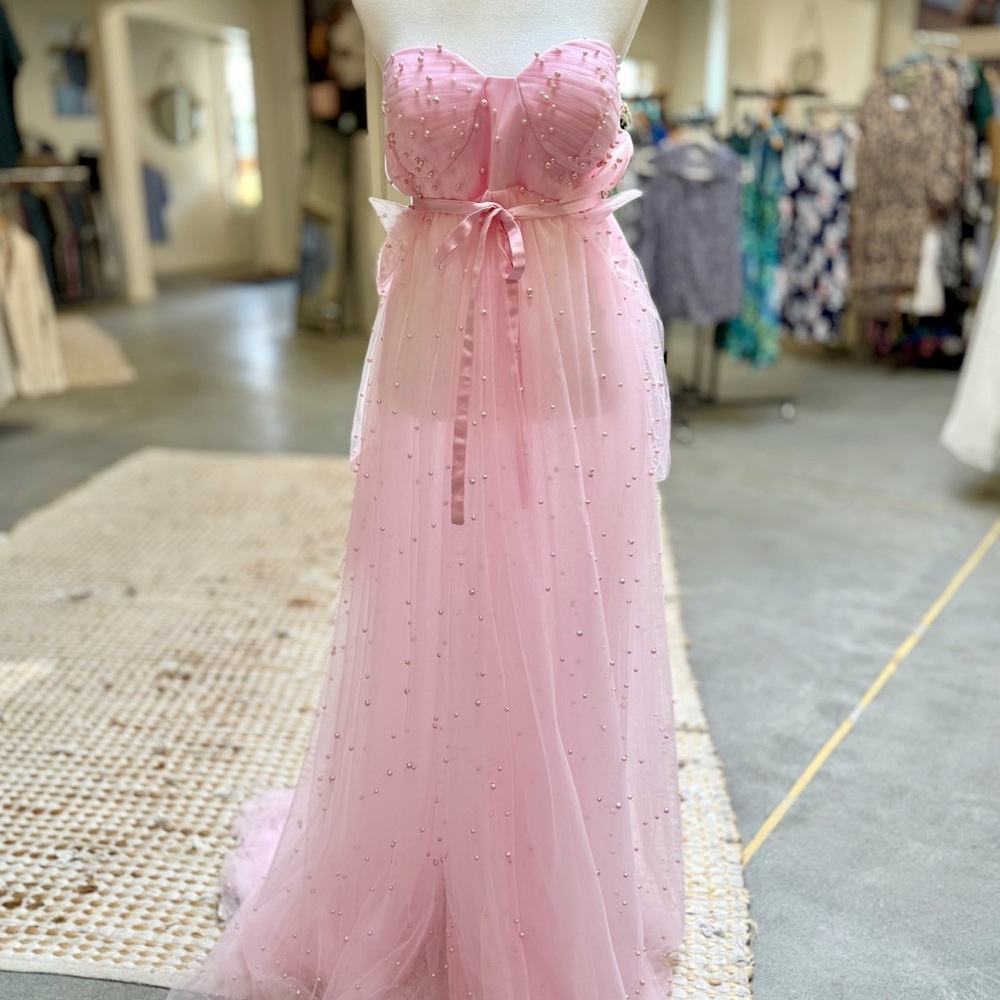 Elegant Strapless Pink Dress